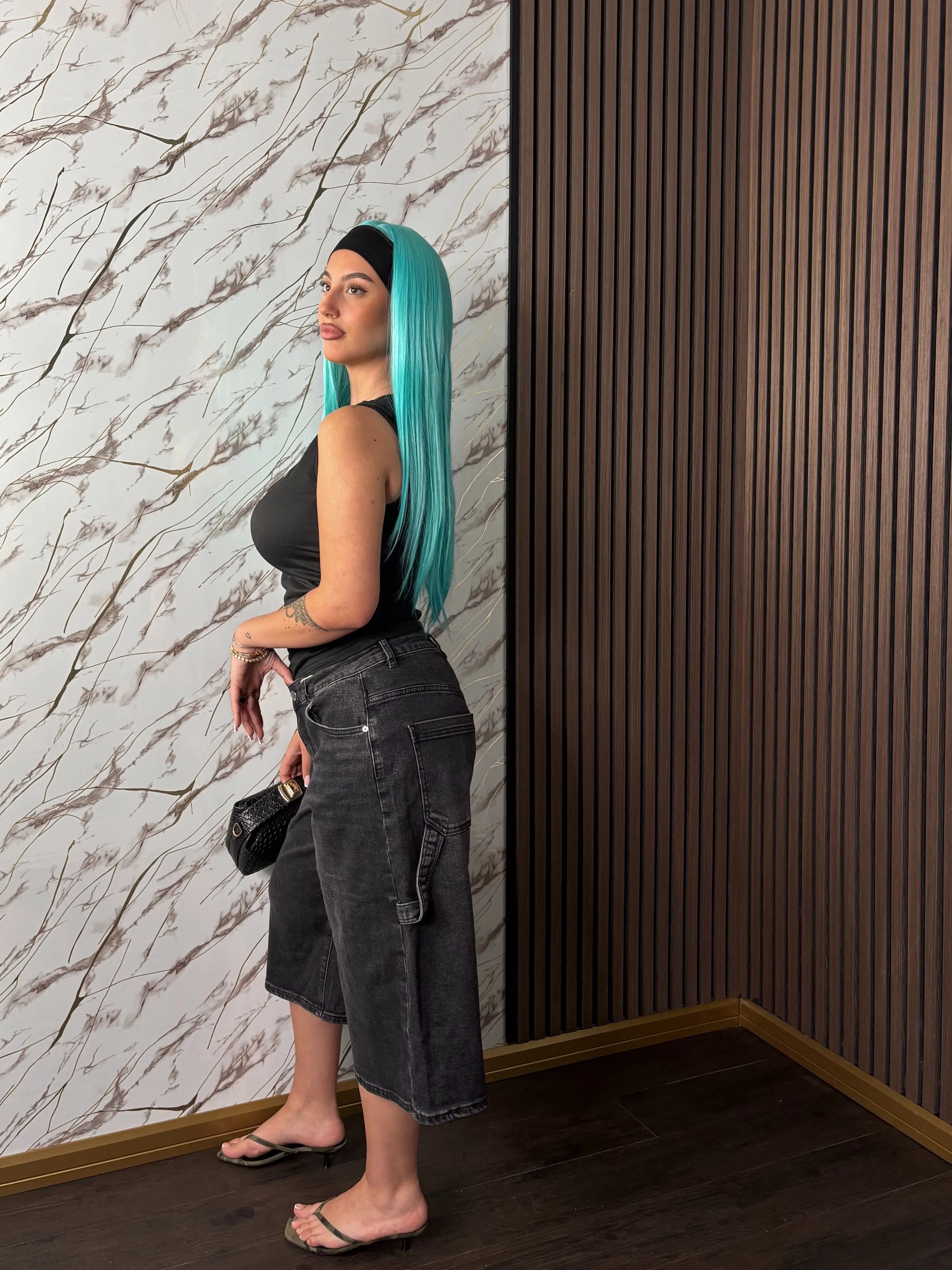 Bermuda “Genova” – Jeans Wide Leg Nero Lavato Stile Cargo