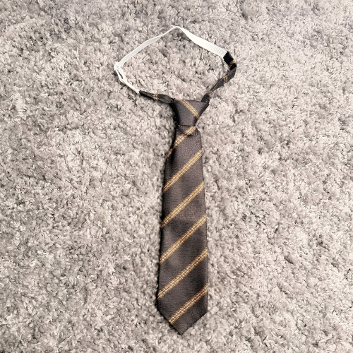 Cravatta con elastico a righe